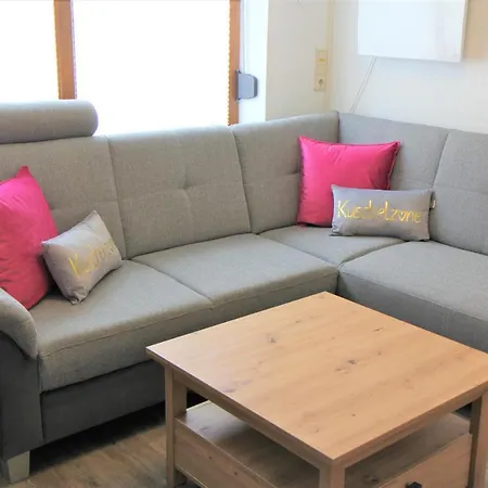 Ferienhaus Dorfschmiede * ヴェンス